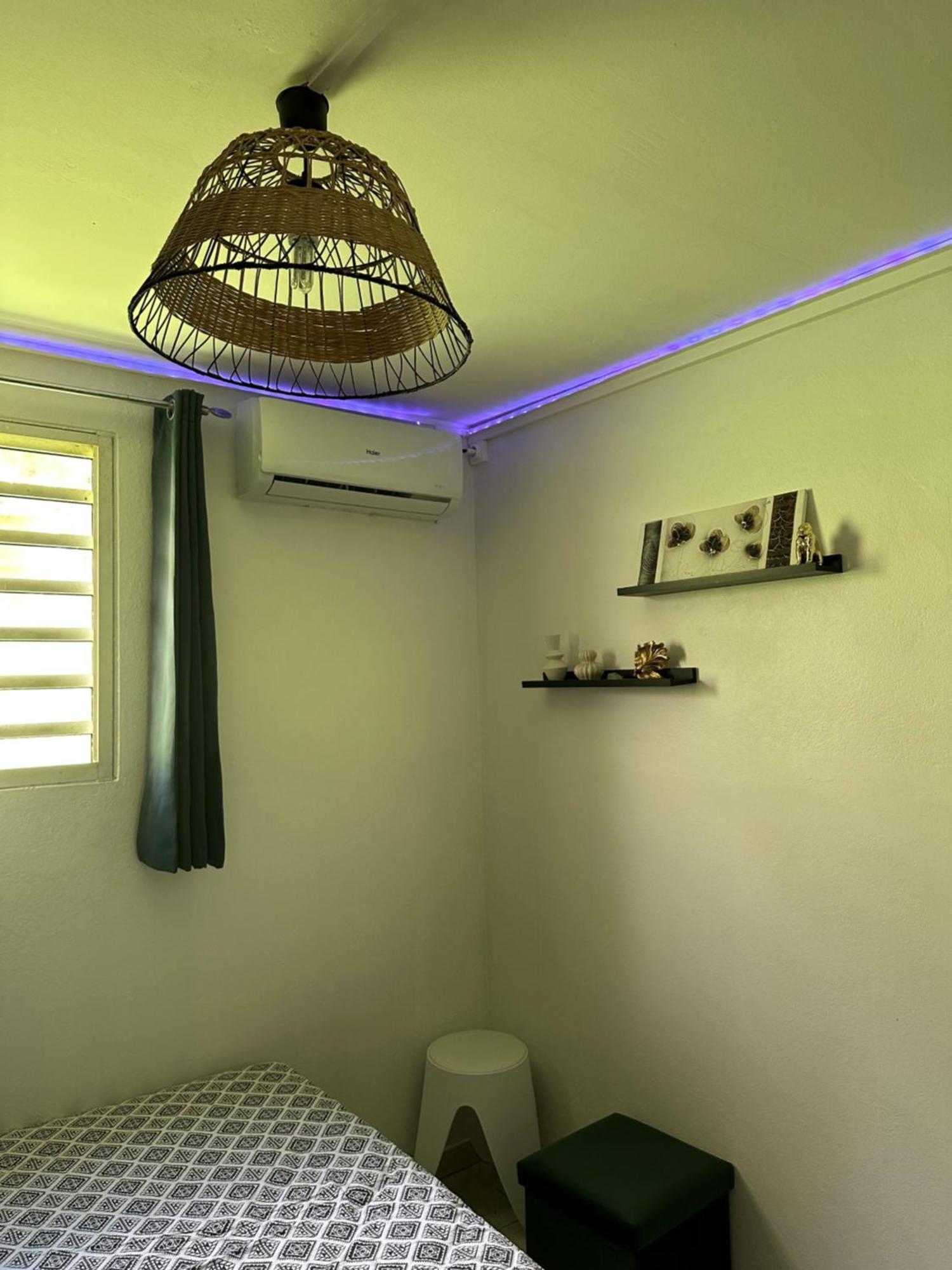 Corossol Apartment ฟอร์-เดอ-ฟร็องส์ ภายนอก รูปภาพ