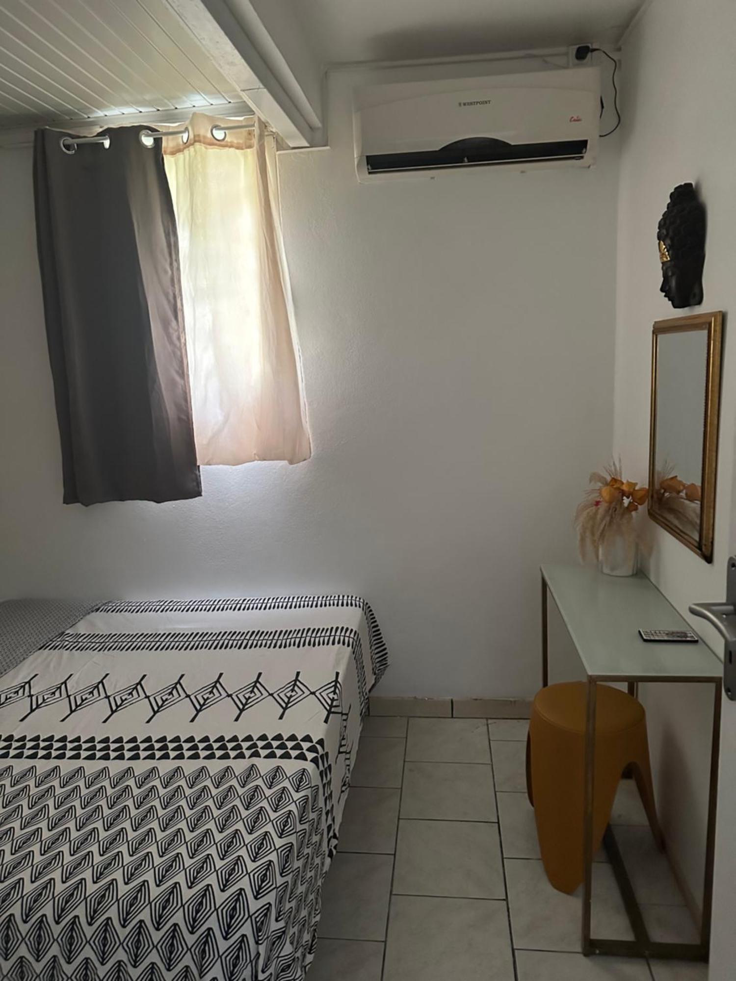 Corossol Apartment ฟอร์-เดอ-ฟร็องส์ ภายนอก รูปภาพ
