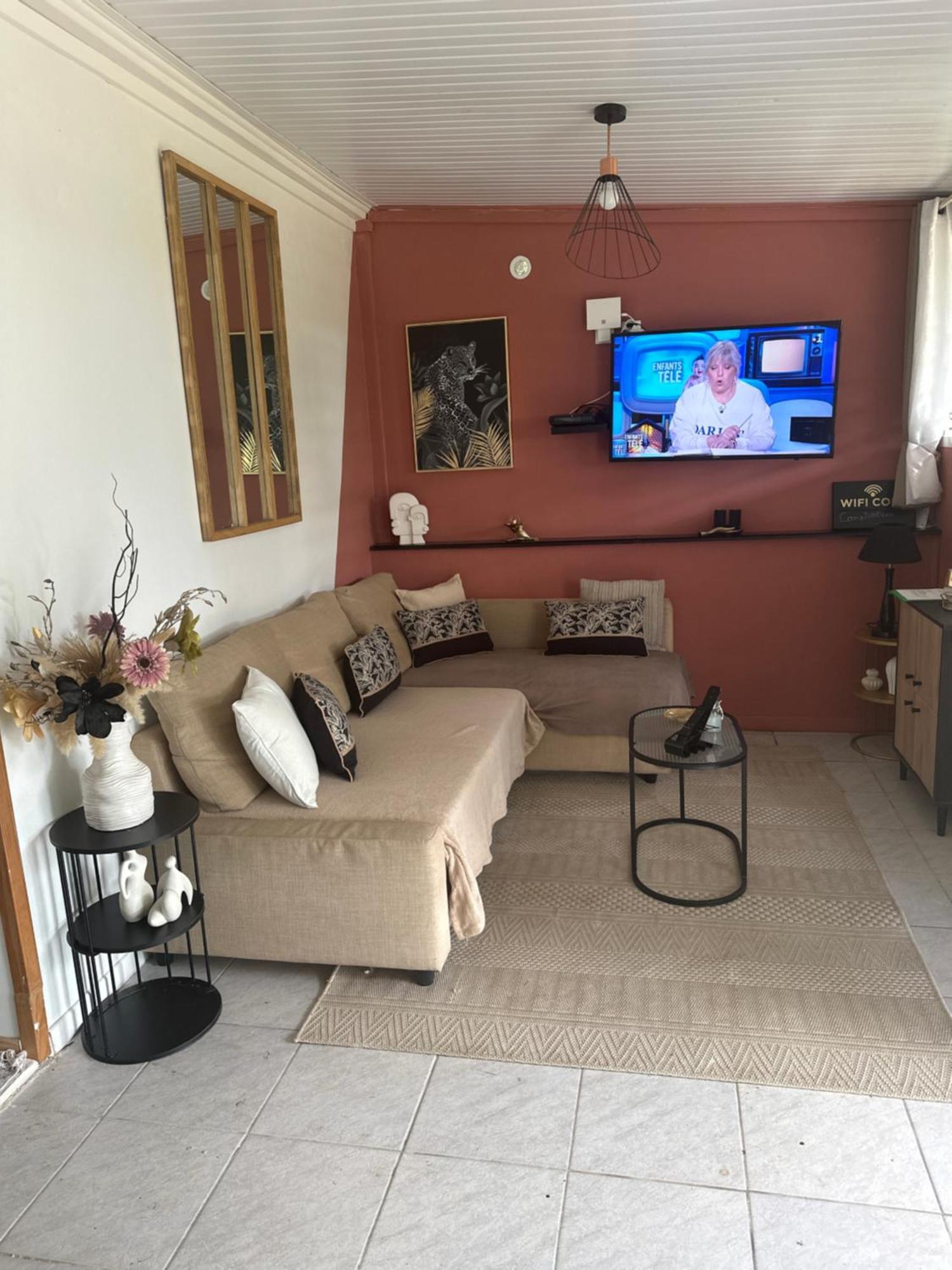Corossol Apartment ฟอร์-เดอ-ฟร็องส์ ภายนอก รูปภาพ